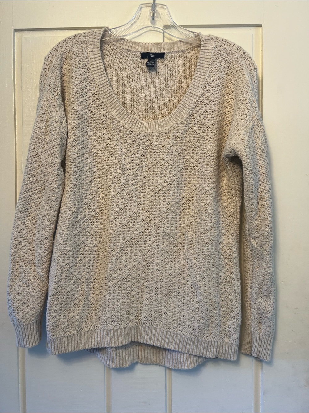 GAP Cream Scoop Neck Knit Sweater